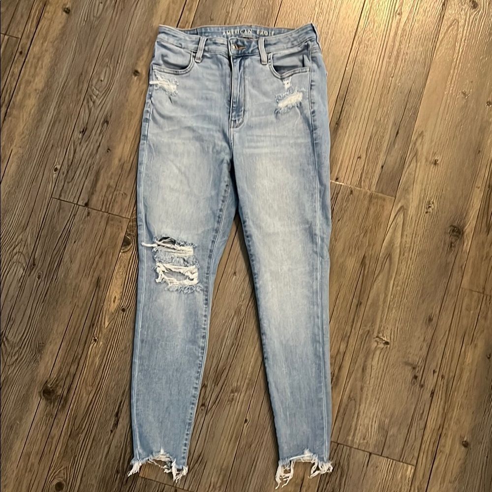 American Eagle Outfitters Blue Cropped Distressed Jeans